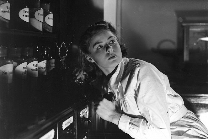 Juninatten - Filmfotók - Ingrid Bergman