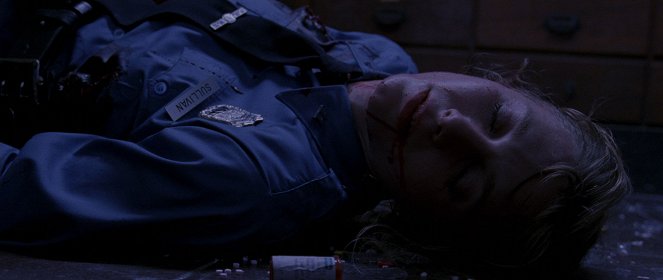 Maniac Cop 3: Badge of Silence - De la película - Gretchen Becker
