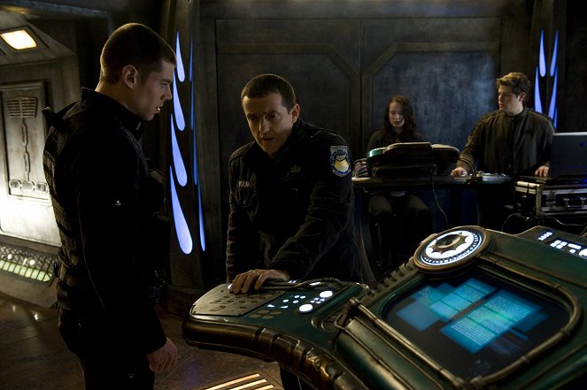 SGU Stargate Universe - Season 1 - Earth - Photos