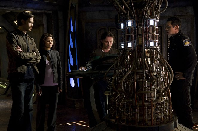SGU Stargate Universe - Season 1 - Earth - Photos