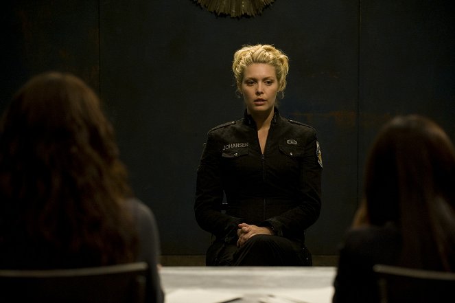 Stargate Universe - Season 1 - Mordverdacht - Filmfotos - Alaina Huffman