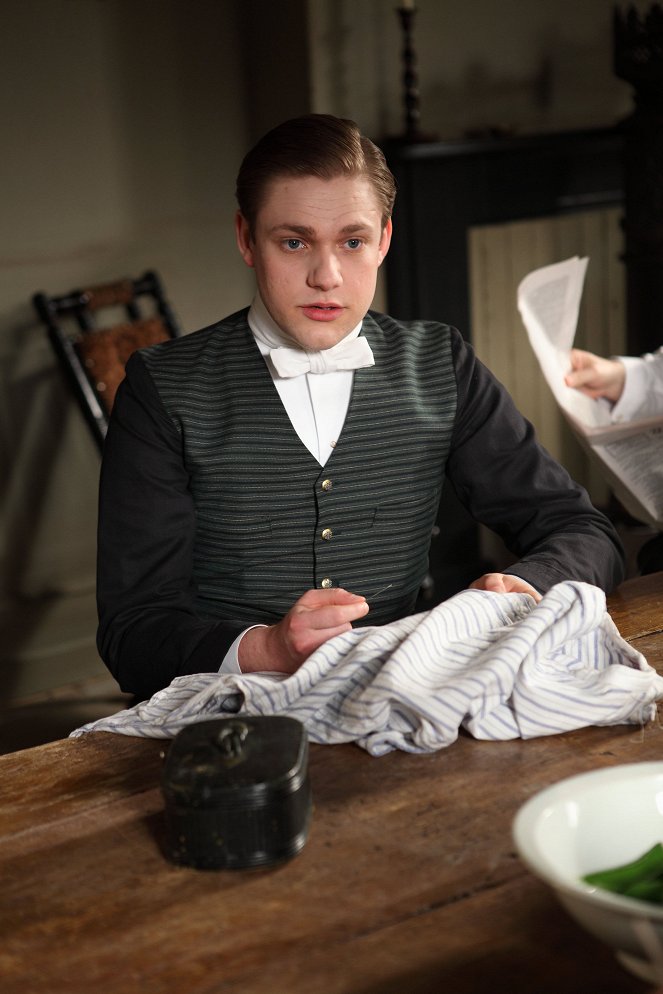 Downton Abbey - Season 2 - Episode 1 - Photos - Thomas Howes