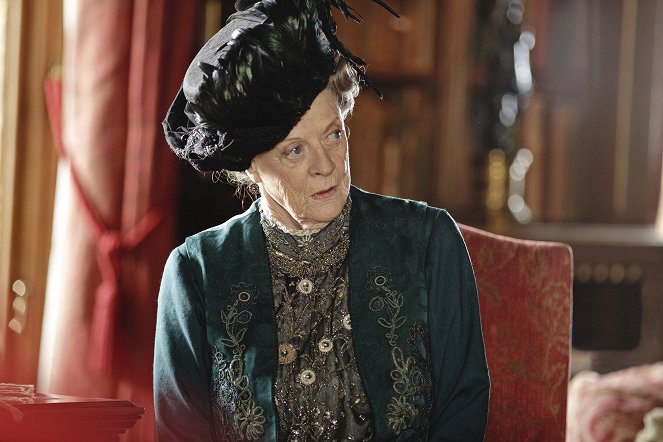 Downton Abbey - Episode 1 - Van film - Maggie Smith