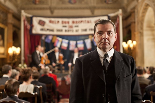 Downton Abbey - Season 2 - Kriegszeiten - Filmfotos - Brendan Coyle