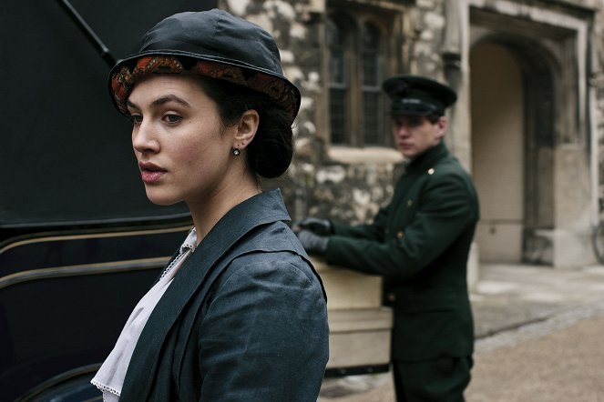 Downton Abbey - Episode 1 - Promóció fotók - Jessica Brown Findlay