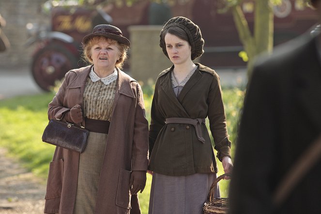 Downton Abbey - Episode 4 - De la película - Lesley Nicol, Sophie McShera