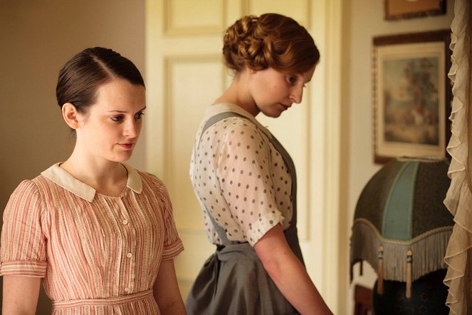 Downton Abbey - Episode 5 - Kuvat elokuvasta - Sophie McShera, Laura Carmichael