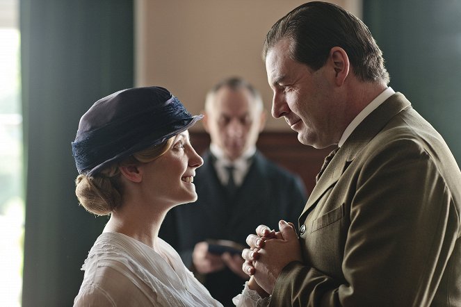 Downton Abbey - Episode 8 - Z filmu - Joanne Froggatt, Brendan Coyle