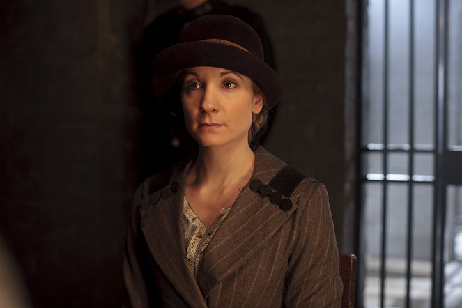 Downton Abbey - Season 3 - Episode 1 - Photos - Joanne Froggatt