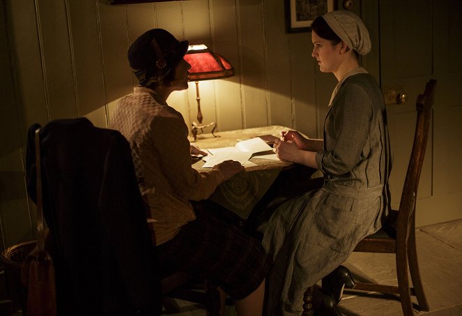 Downton Abbey - Episode 2 - Photos - Sophie McShera