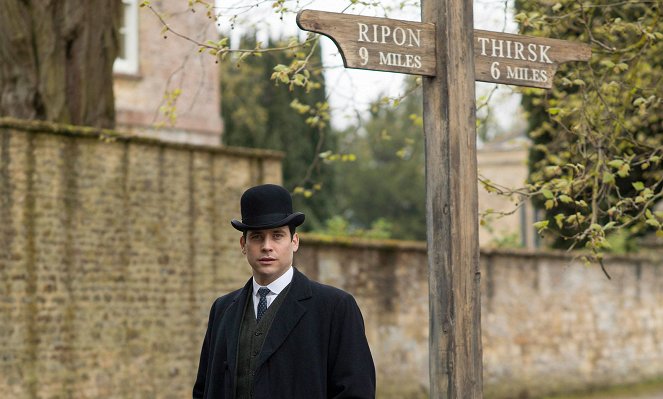Downton Abbey - Episode 4 - Promóció fotók - Robert James-Collier