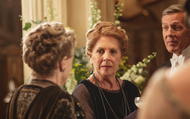 Downton Abbey - Episode 5 - Kuvat elokuvasta - Penelope Wilton
