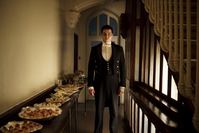 Downton Abbey - Season 5 - Episode 5 - Promokuvat - Robert James-Collier