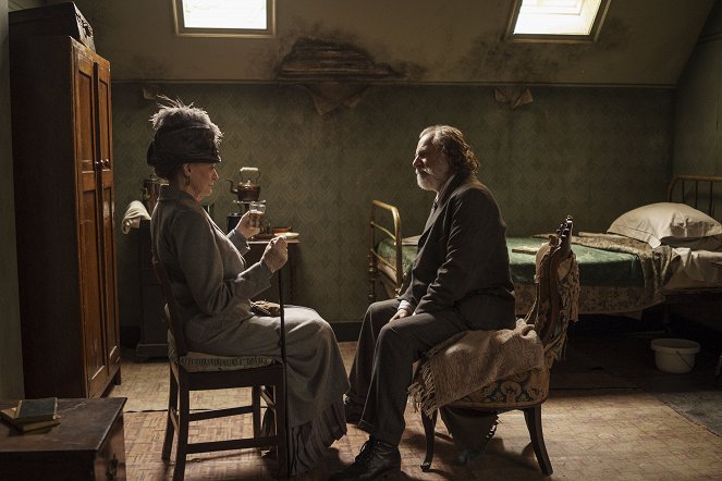 Downton Abbey - Nachricht aus Deutschland - Filmfotos - Maggie Smith, Rade Serbedzija