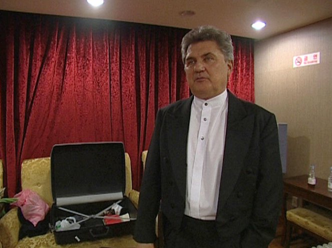 Vladimír Válek, dirigent - De la película
