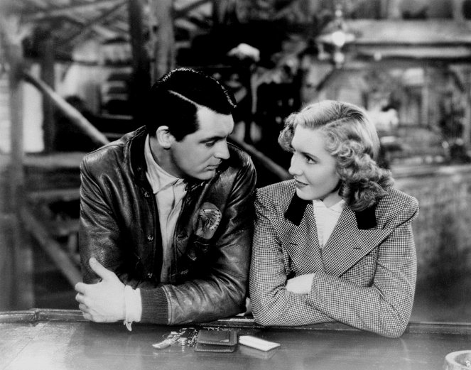 Vain enkeleillä on siivet - Kuvat elokuvasta - Cary Grant, Jean Arthur