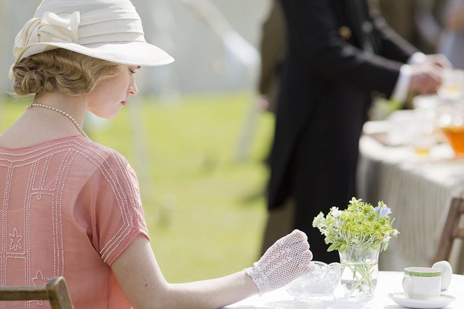 Downton Abbey - Episode 8 - Kuvat elokuvasta - Lily James