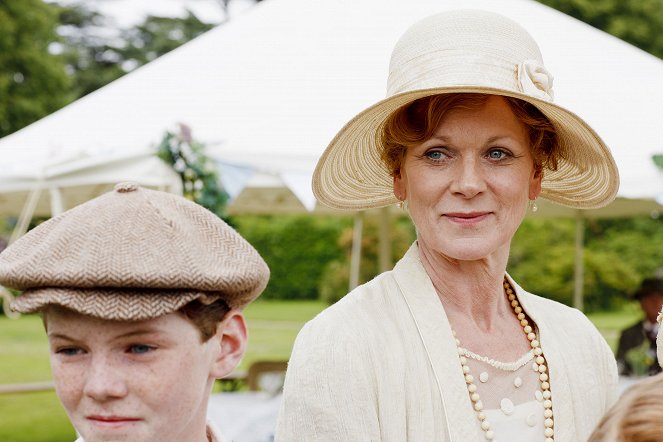 Downton Abbey - Season 4 - Episode 8 - Van film - Samantha Bond