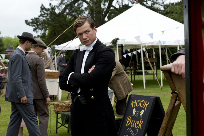 Downton Abbey - Season 4 - Episode 8 - Filmfotók - Ed Speleers