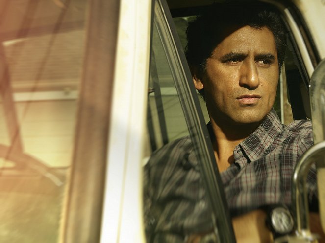 Fear the Walking Dead - Season 1 - Promoción - Cliff Curtis