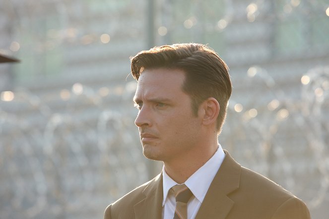 Rectify - Season 1 - Ein neues Jetzt - Filmfotos - Aden Young