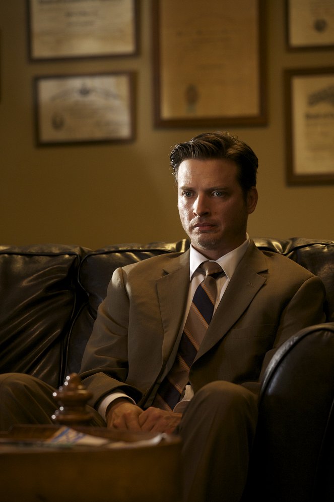 Rectify - Plato's Cave - Z filmu - Aden Young