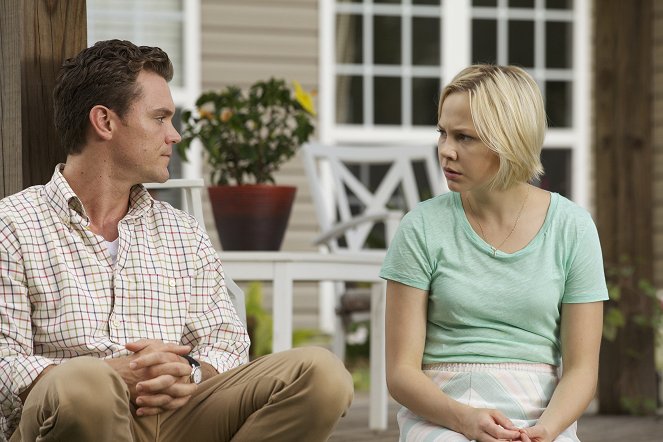 Rectify - Drip, Drip - Photos - Clayne Crawford, Adelaide Clemens