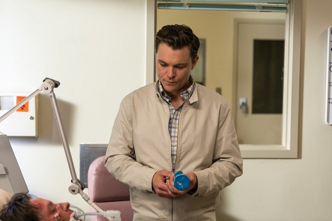 Rectify - Season 2 - Running with the Bull - Photos - Aden Young, Clayne Crawford