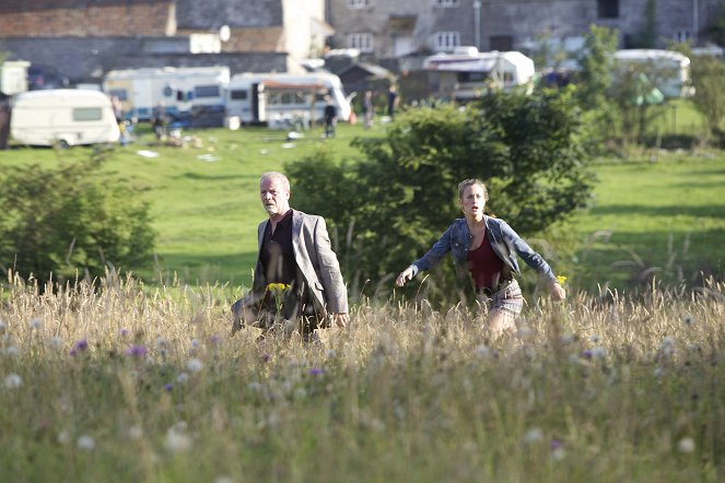 The Fear - Photos - Peter Mullan, Julia Ragnarsson