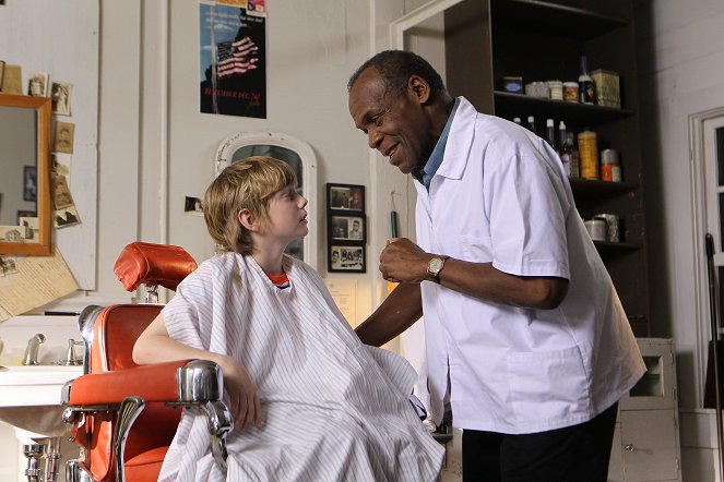 Shuffleton's Barbershop - Film - Dashiell Pledger-Levine, Danny Glover