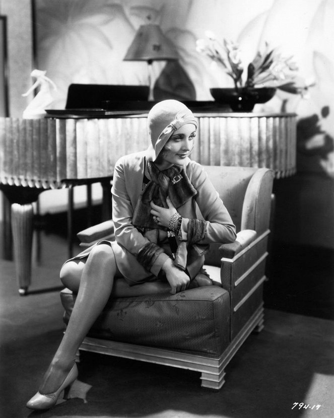 Safety in Numbers - De filmes - Carole Lombard