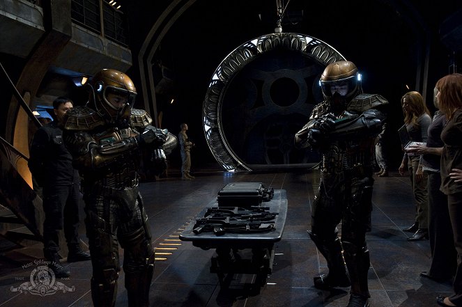 SGU Stargate Universe - Gauntlet - Van film