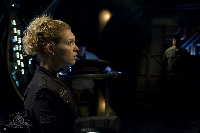 SGU Stargate Universe - Gauntlet - Photos - Alaina Huffman