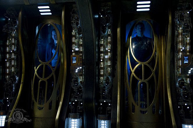 SGU Stargate Universe - Gauntlet - Van film