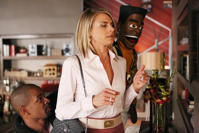 Happy Endings - Holter die Polter - Filmfotos - Damon Wayans Jr., Eliza Coupe