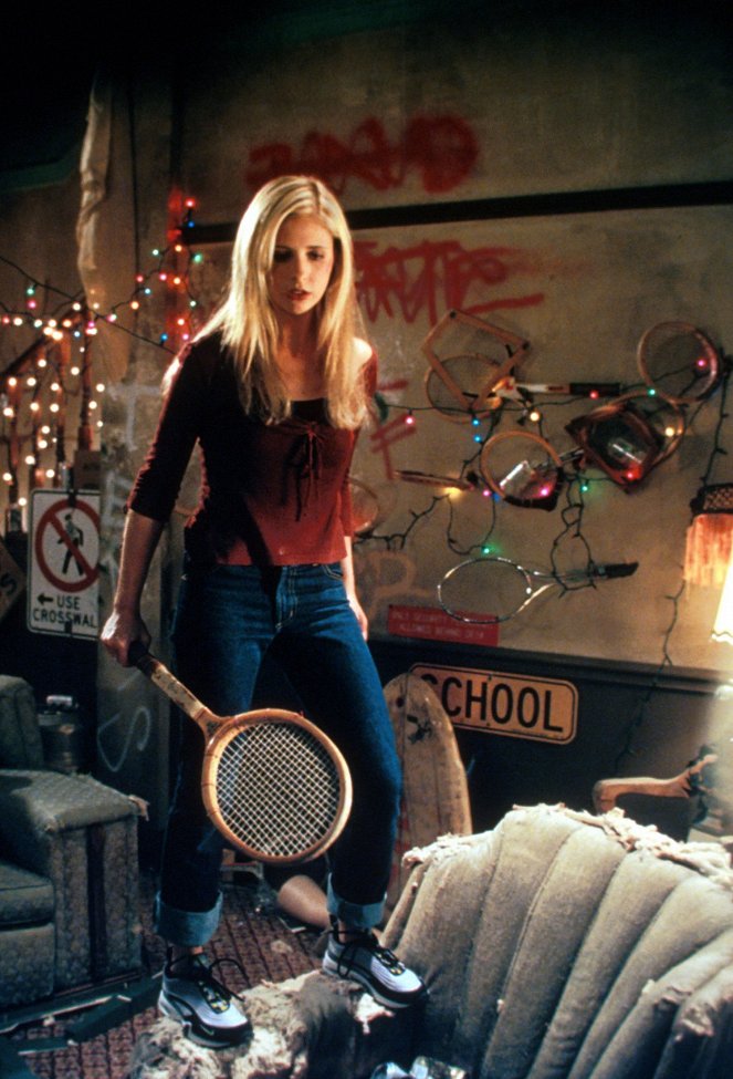 Buffy, a vámpírok réme - Az egyetem - Filmfotók - Sarah Michelle Gellar