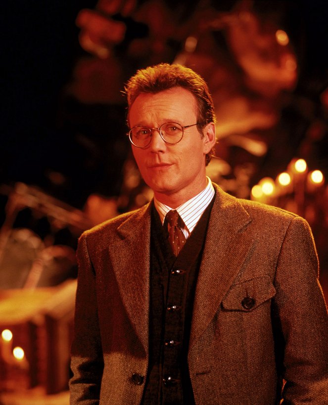 Buffy postrach wampirów - Season 1 - Promo - Anthony Head