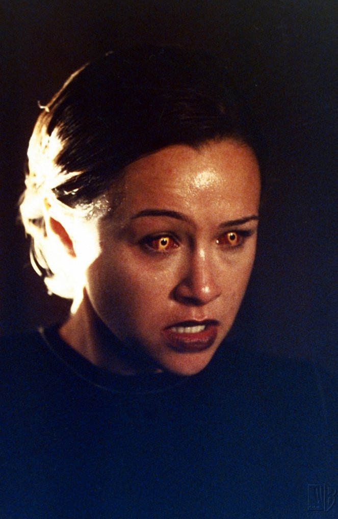 Charmed - Season 1 - Schwester der Nacht - Filmfotos - Danielle Harris