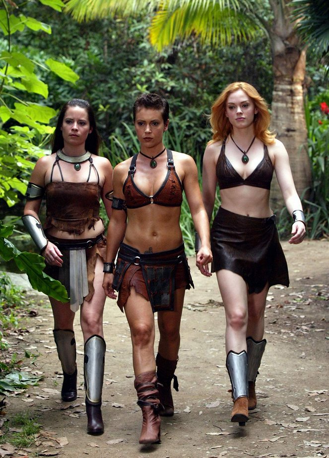 Charmed - Valhalley of the Dolls (1) - Z filmu - Holly Marie Combs, Alyssa Milano, Rose McGowan