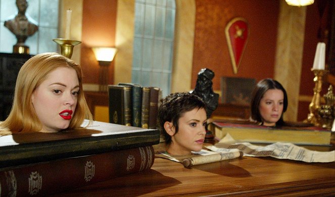 Charmed - The Legend of Sleepy Halliwell - Photos - Rose McGowan, Alyssa Milano, Holly Marie Combs