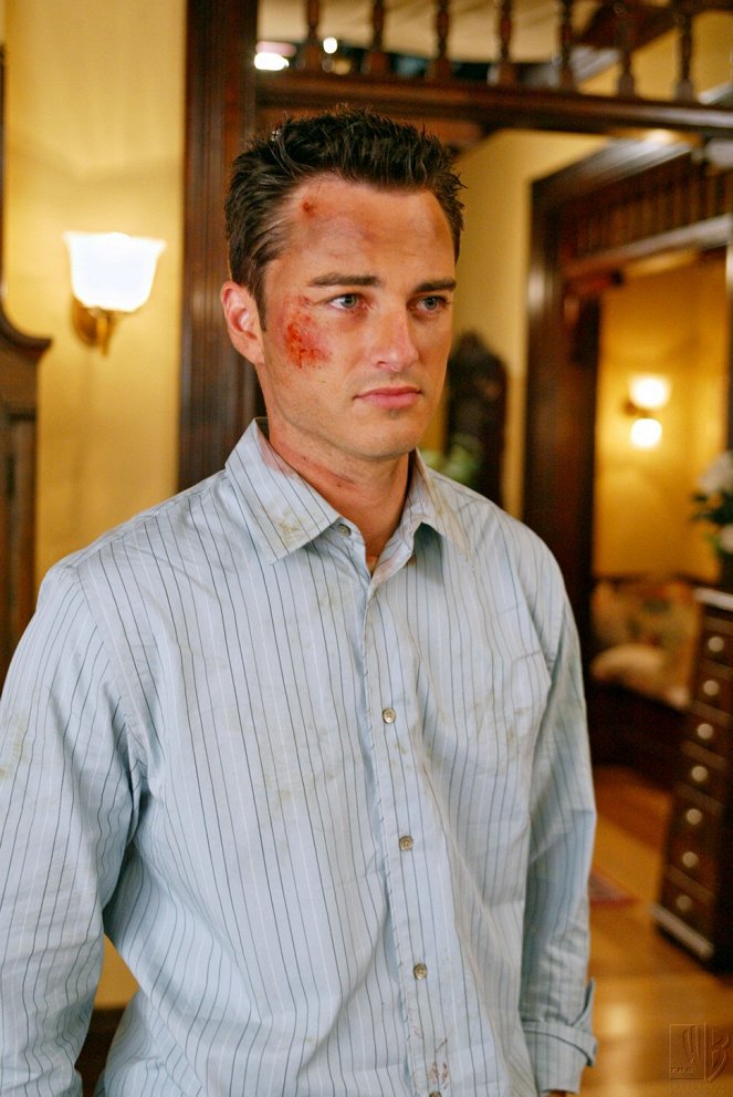 Charmed - Someone to Witch Over Me - Photos - Kerr Smith