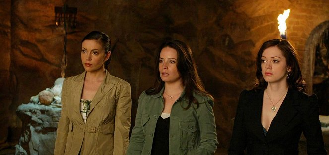 Charmed - Death Becomes Them - Photos - Alyssa Milano, Holly Marie Combs, Rose McGowan