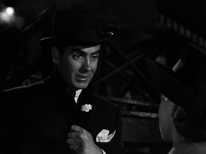 Nightmare Alley - Photos - Tyrone Power