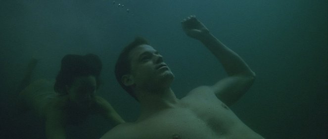 Open Water 2: Adrift - Film