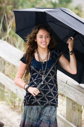 The Last Song - Photos - Miley Cyrus