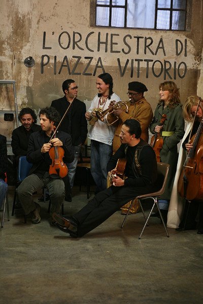 L'orchestra di Piazza Vittorio - Kuvat elokuvasta