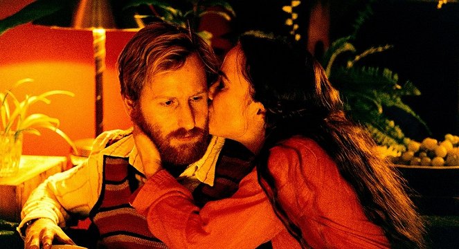 Together - Van film - Gustaf Hammarsten, Anja Lundqvist
