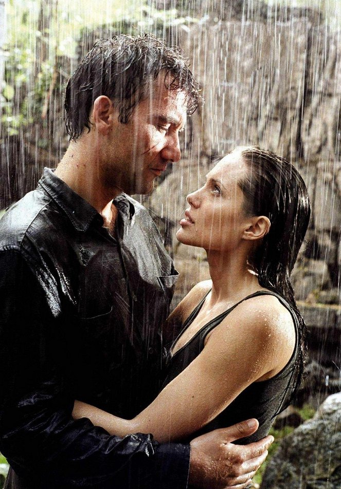 Hranice zlomu - Z filmu - Clive Owen, Angelina Jolie