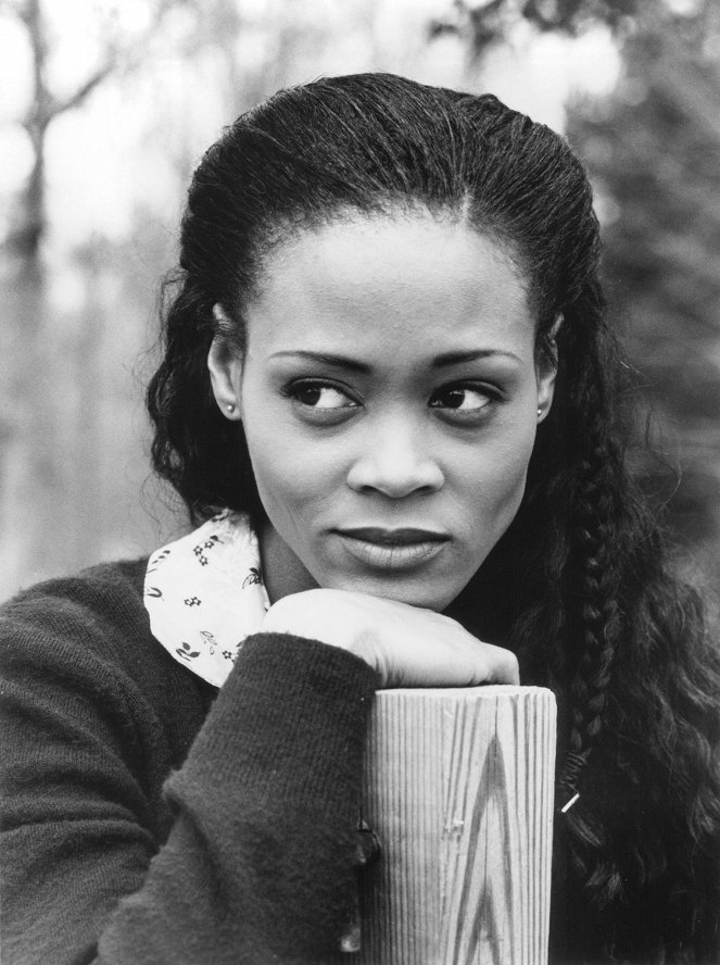 Foreign Student - De la película - Robin Givens