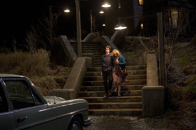 Bates Motel - Season 1 - Doch in Wahrheit … - Filmfotos - Freddie Highmore, Vera Farmiga